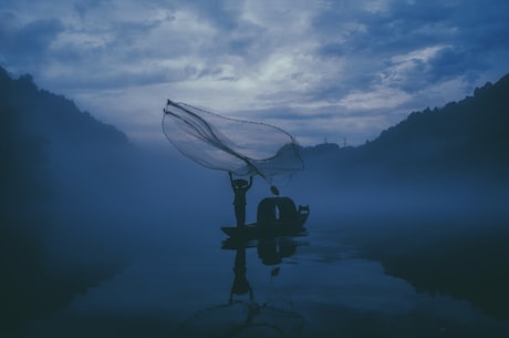 湖南花鼓戏(湖南花鼓戏：一种融合文艺与娱乐的民间艺术形式)